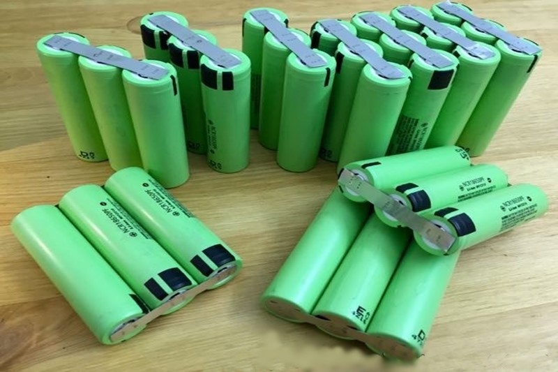 pin lithium-ion